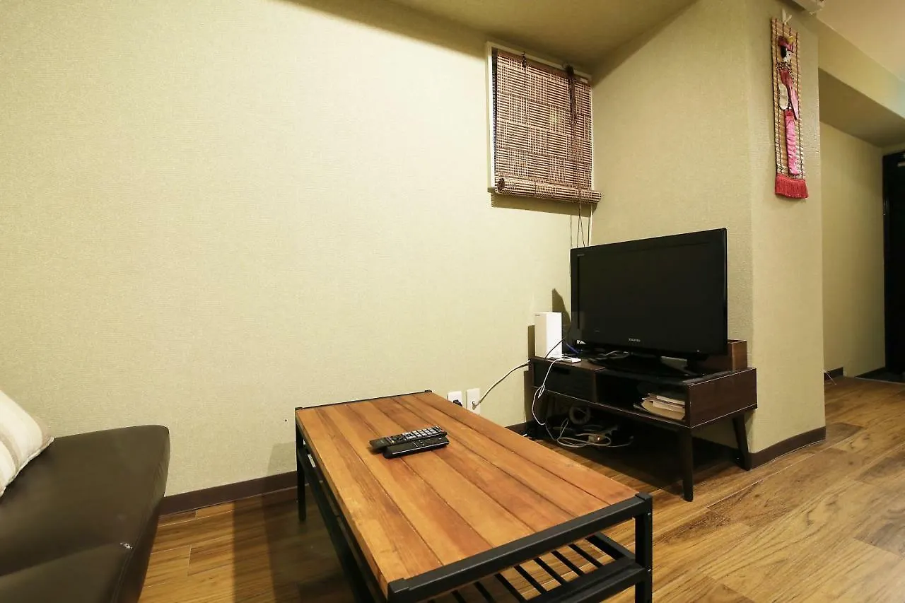 5Min To Station, Best Value 2Br Sleep 6, Quiet Area Tokyo Aparthotel